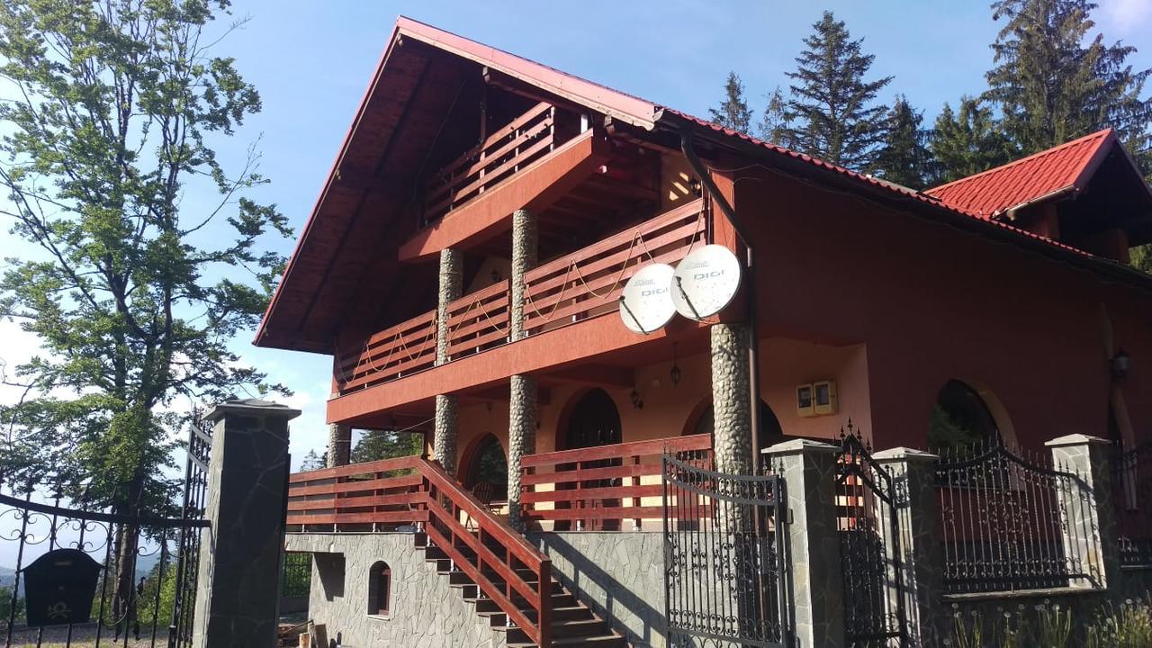 Casa De Vacanta Paraul Rece Exterior photo